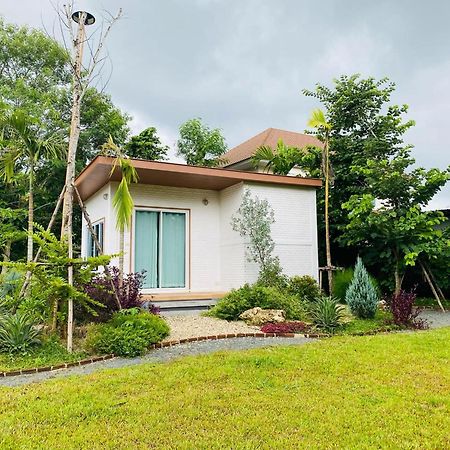 Homdoiintr Farmstay ฮ่อมดอยอินทร์ ฟาร์มสเตย์ Ban Huai Kaeo ภายนอก รูปภาพ