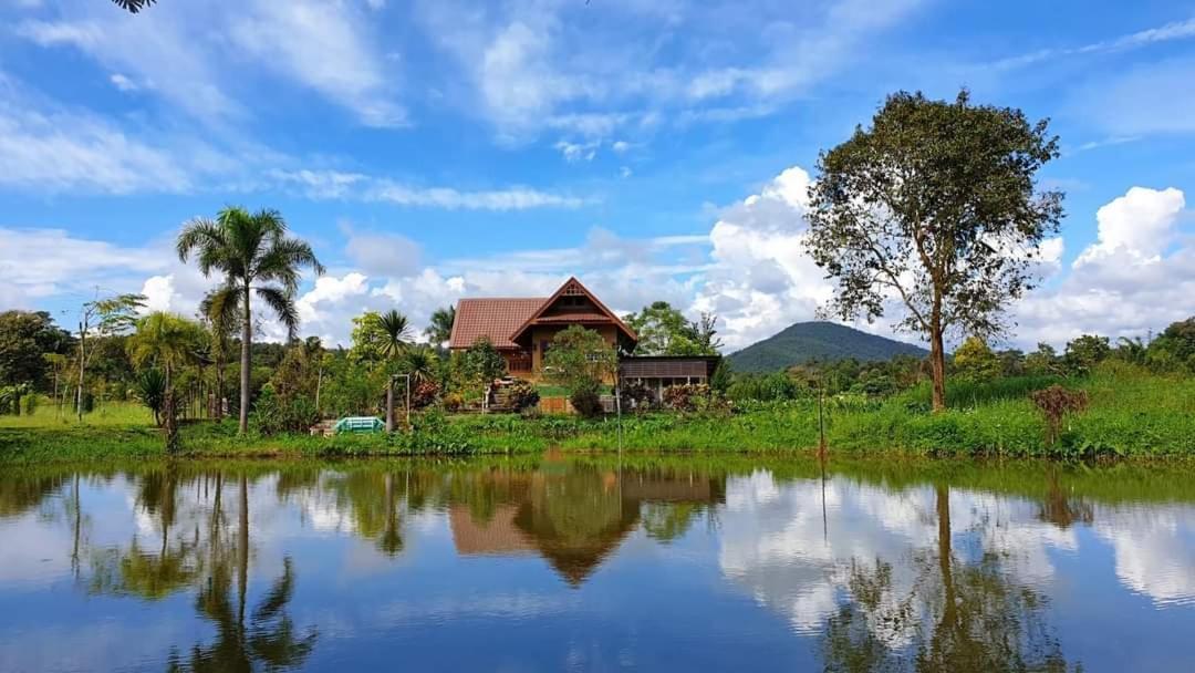 Homdoiintr Farmstay ฮ่อมดอยอินทร์ ฟาร์มสเตย์ Ban Huai Kaeo ภายนอก รูปภาพ